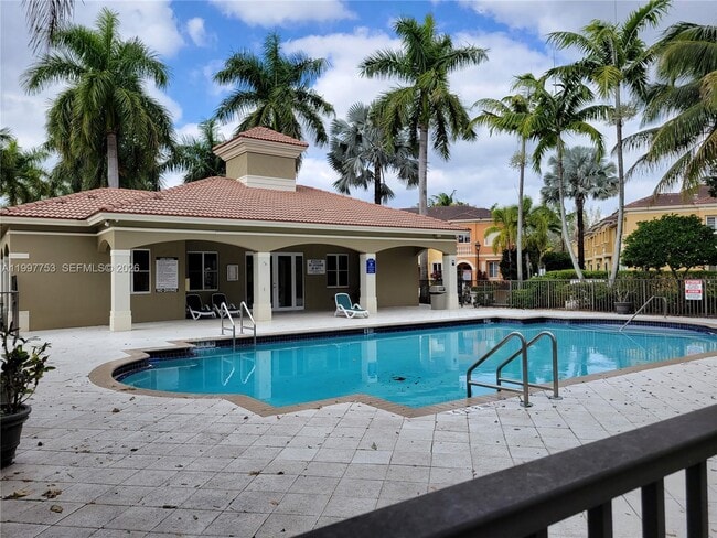 Building Photo - 8938 SW 19th St