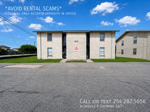 Building Photo - 1315 Quail Cir