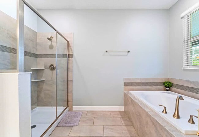 Building Photo - 1548 Maidstone Ct