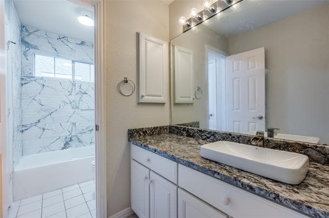 Building Photo - 9005 Crown Point Cir