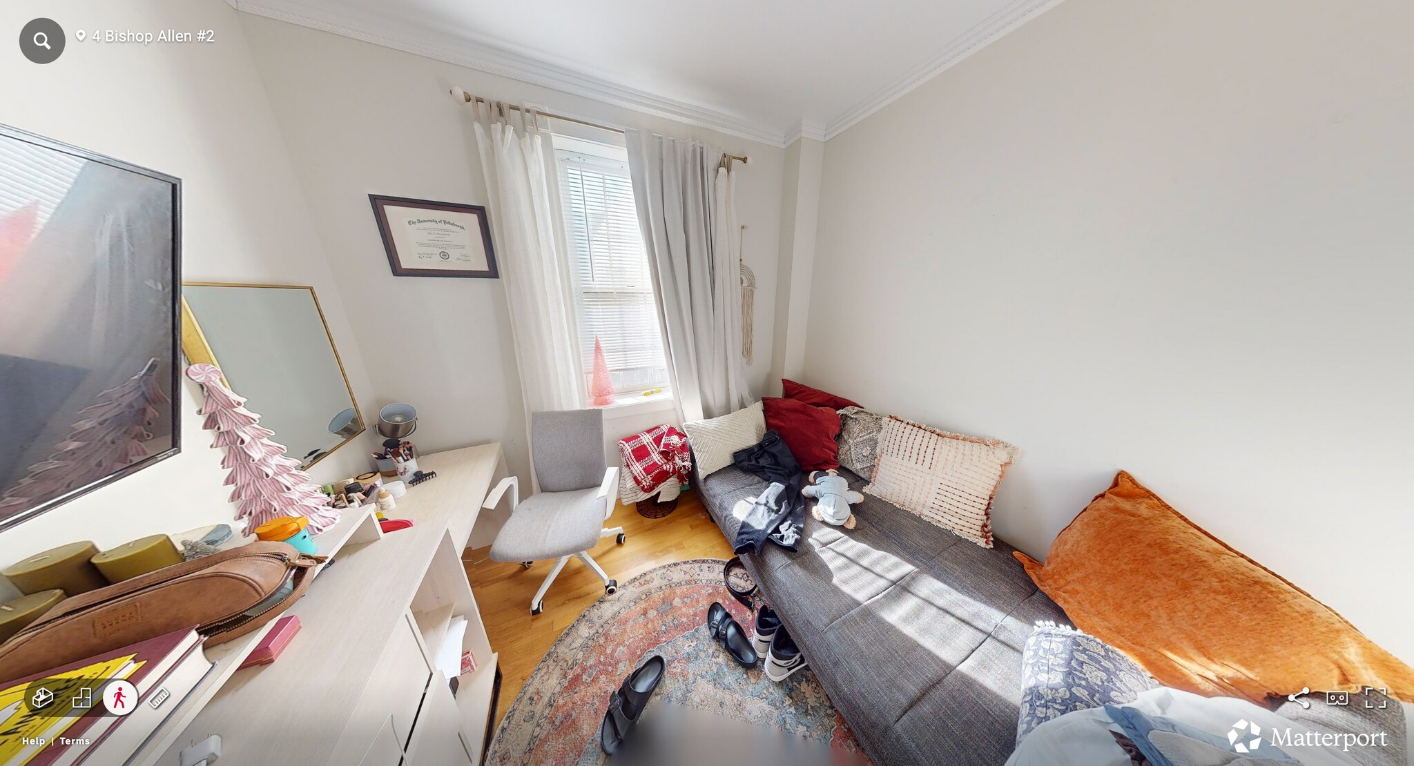 Building Photo - 4 Bishop Allen Dr