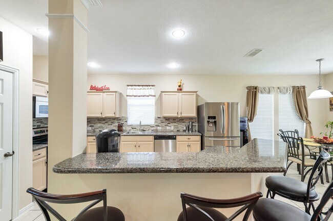 Building Photo - 16222 Wilmington Park Ln