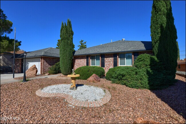 Primary Photo - 3433 Clearview Ln