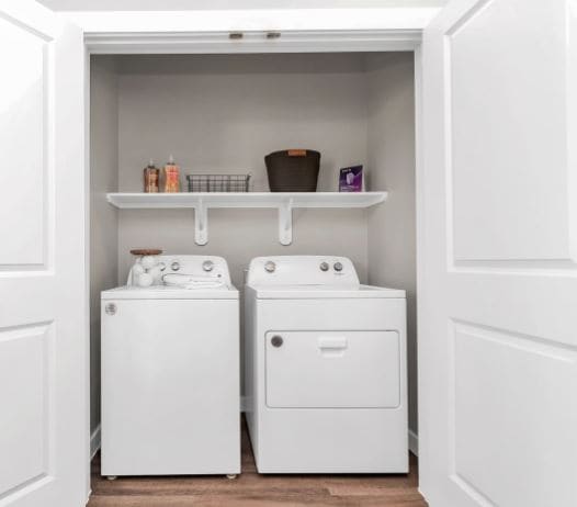 Building Photo - 275 Pine Terrace Dr