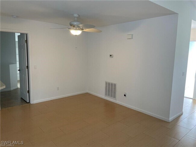 Building Photo - 8468 Grove Rd