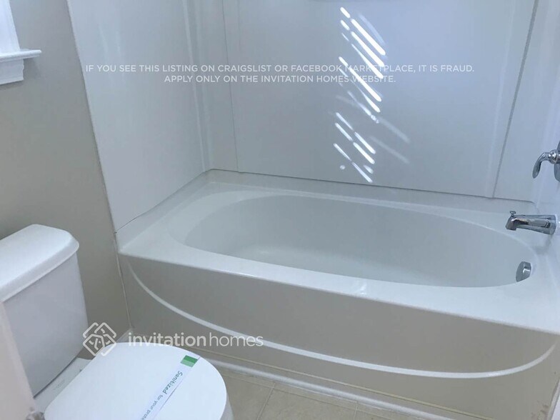 Building Photo - 151 Tuscarora Ln