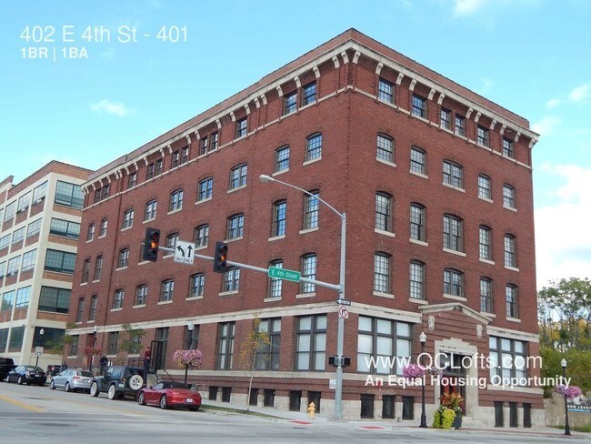Building Photo - Halligan Coffee Company Lofts- 1 BR Riverview