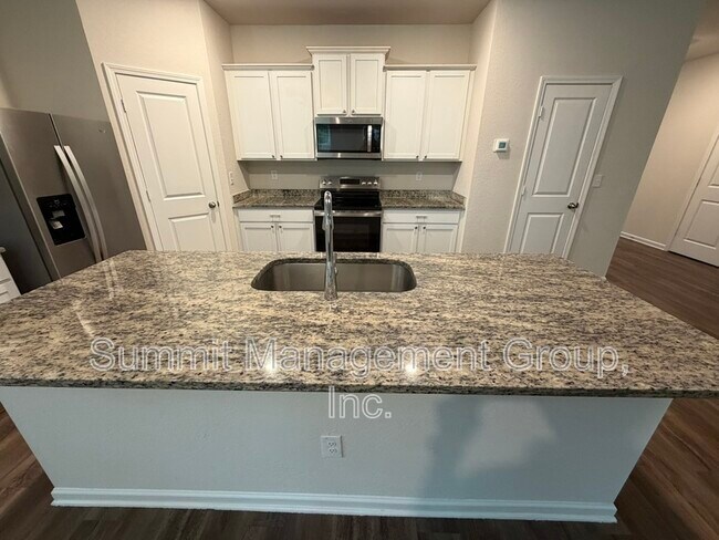 Building Photo - 219 Limestone Cir