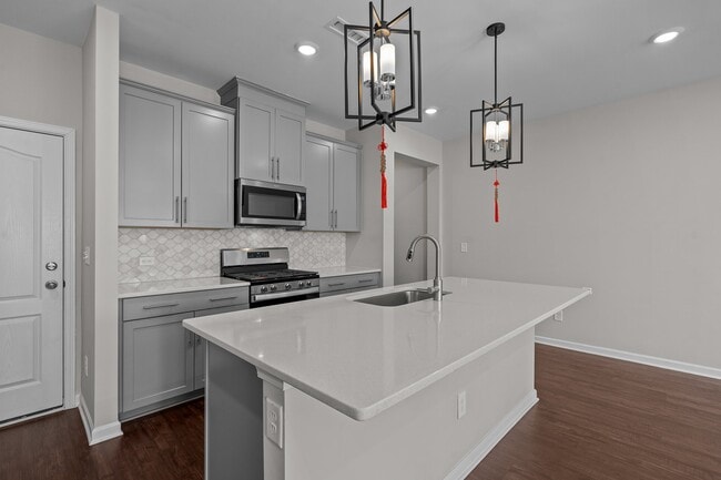 Building Photo - 1606 Clayfire Dr.