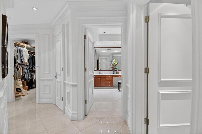 Building Photo - 19925 NE 39th Pl