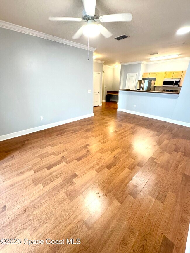Building Photo - 6461 Borasco Dr