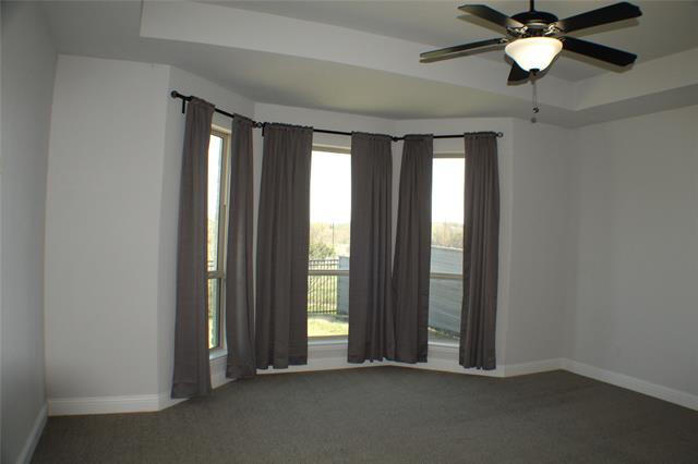 Building Photo - 5212 Shadetree St