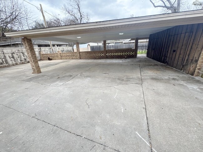 Building Photo - 4506 Nassau Dr