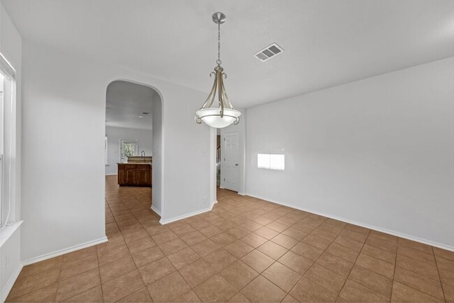 Building Photo - 11526 Wayward Daisy