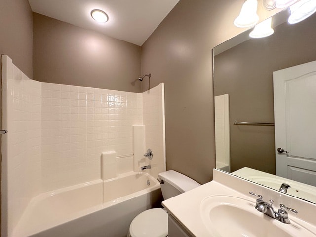 Building Photo - 5405 Magnolia Trail