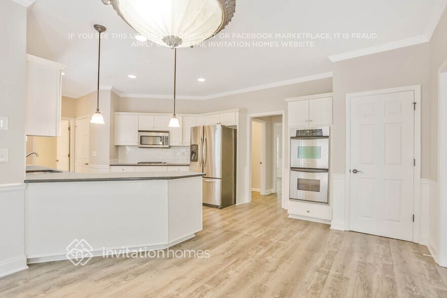 Building Photo - 5115 Chipping Dr NW