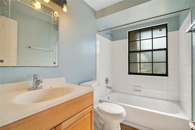 Building Photo - 110 N Deerwood Ave