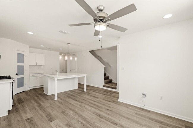 Building Photo - 3694 Meadow Vista Ln.