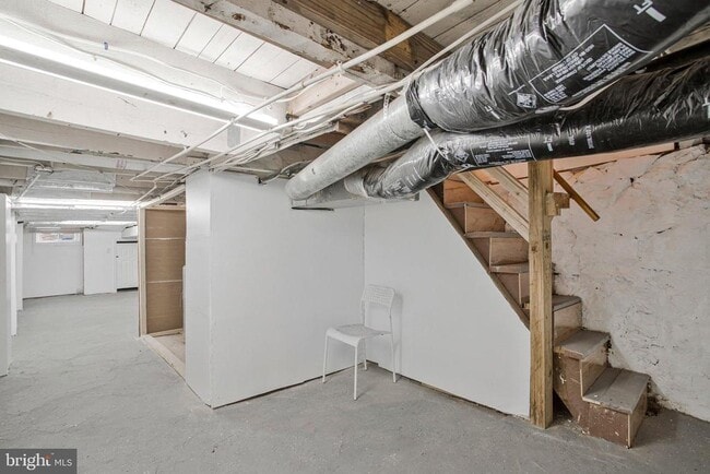 Building Photo - 1102 Carroll St