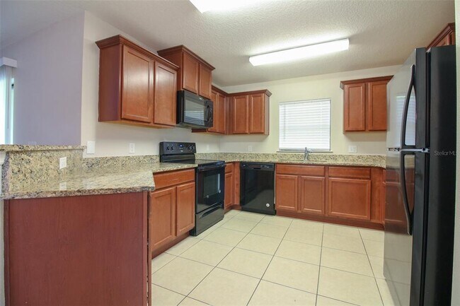 Building Photo - 5505 Superior Dr