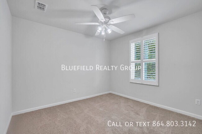 Building Photo - 139 Irish Vine Walk