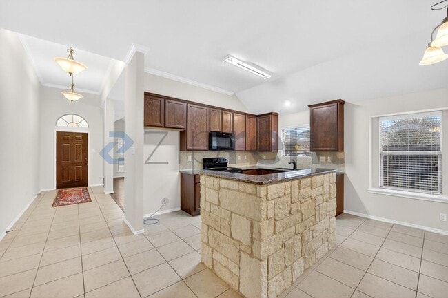 Building Photo - 1301 Raleigh Path