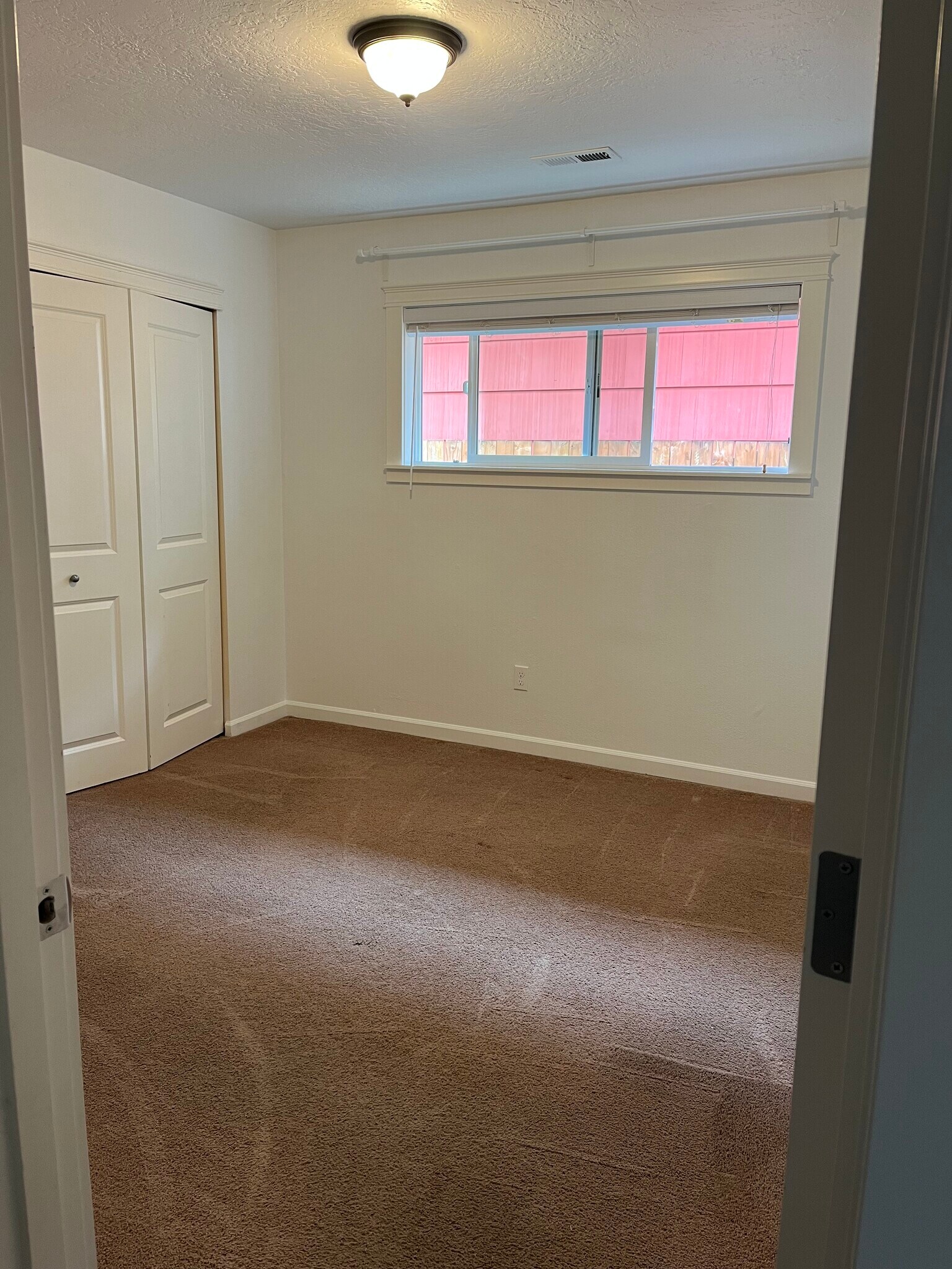 front bedroom - 3616 SE 67th Ave