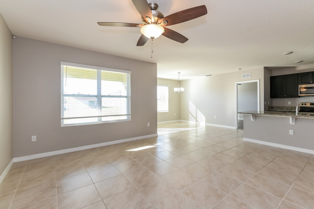 Building Photo - 2484 White Poppy Dr