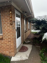 Building Photo - 2 Bed 1 Bath Duplex in Wheat Ridge!