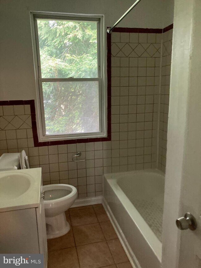 Building Photo - 4808 Wilern Ave