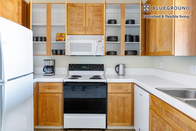 Building Photo - 1668 Hope Dr