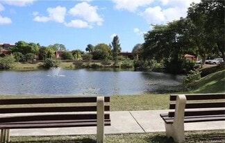 Building Photo - 5961 N Falls Circle Dr