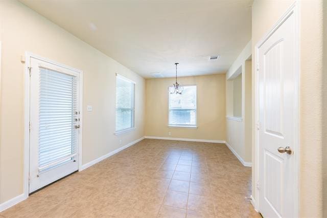 Building Photo - 939 Alamo Plaza Dr