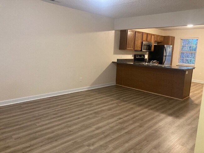 Building Photo - 300 Burley Dr