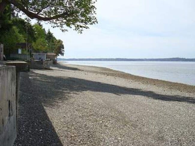 Building Photo - Waterfront Cottage in Gig Harbor