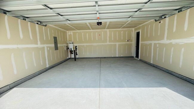 Building Photo - 13127 Hampton Bay Ln