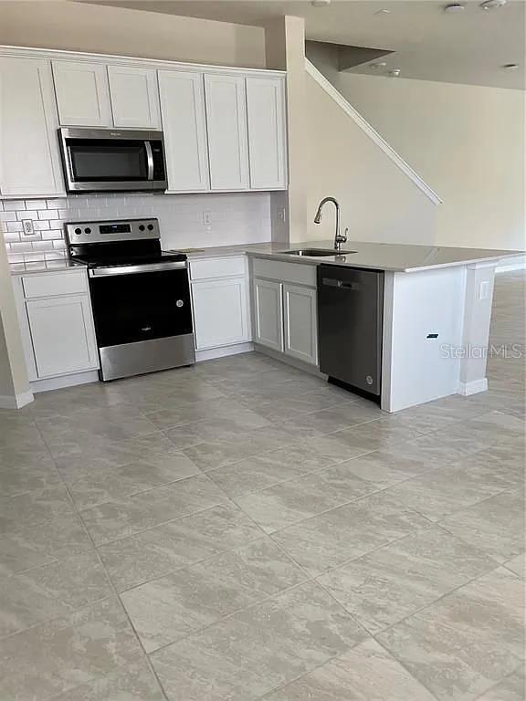 Building Photo - 4569 Sparkling Shell Ave