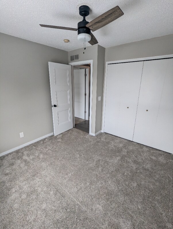 Building Photo - 44900 Bayview Dr