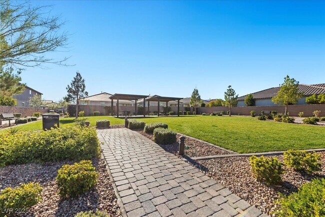 Building Photo - 4181 Nopal Serrano Ave