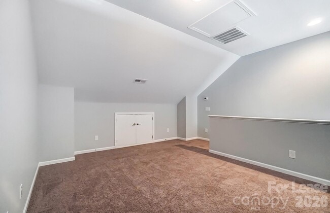 Building Photo - 9519 Longstone Ln