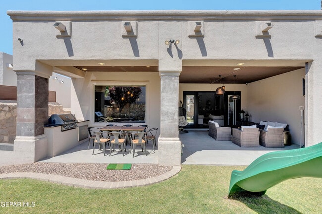 Building Photo - 14812 Long Shadow Ave