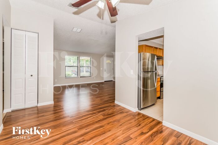Building Photo - 11073 Steeding Horse Dr