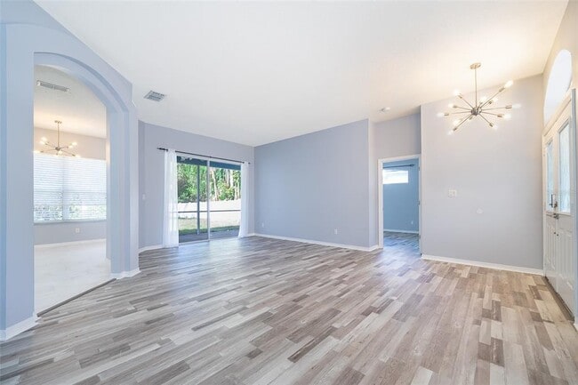 Building Photo - 8119 Lake Crowell Cir