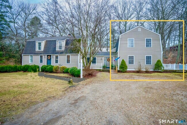 Building Photo - 8 Oak Tree Ln