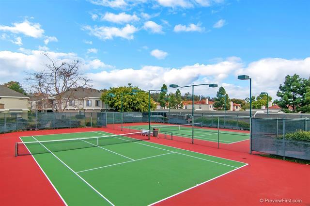 Building Photo - 12283 Carmel Vista Rd