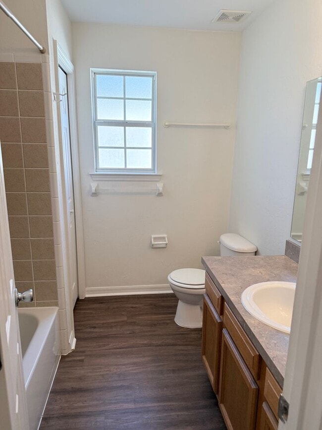 Building Photo - Charming 3BR/2BA Home in Walnut Creek