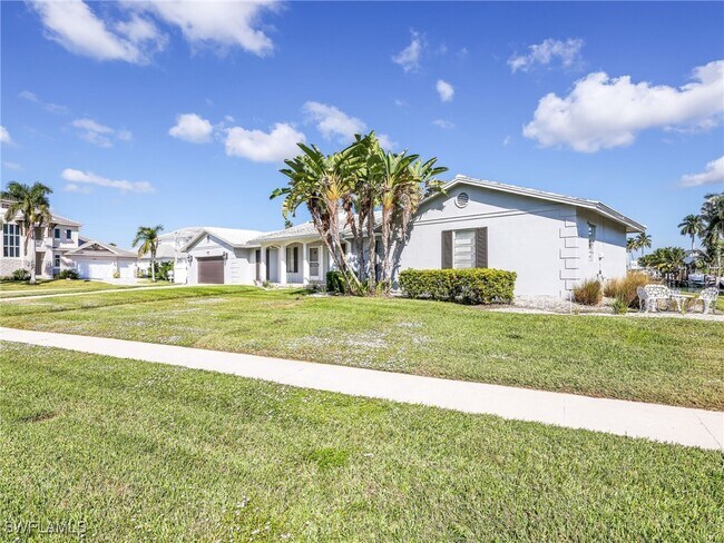 Building Photo - 945 Sundrop Ct