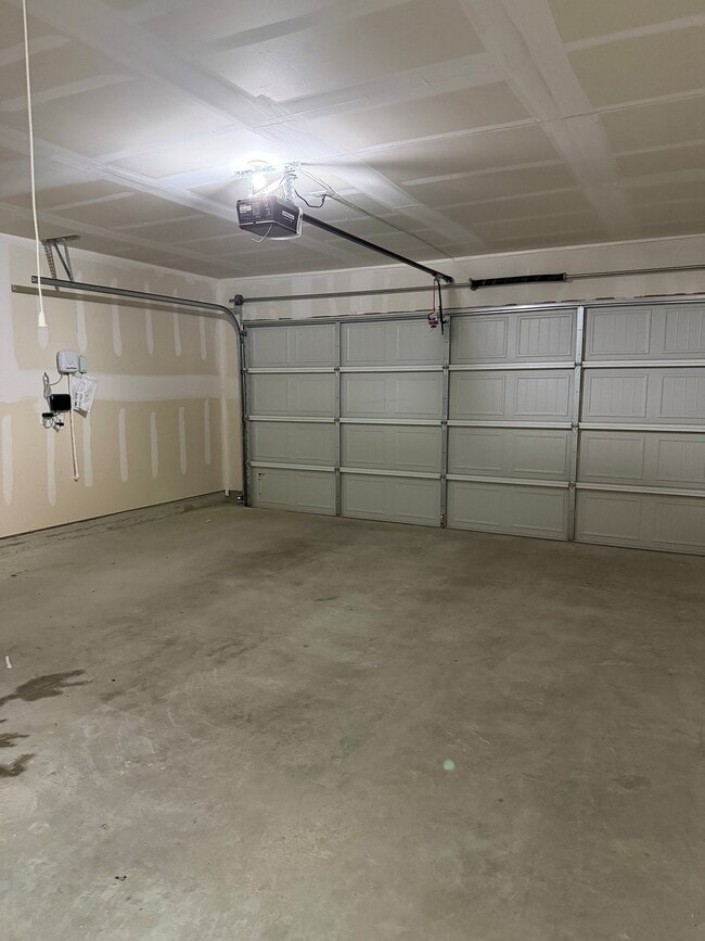 Building Photo - 11719 Bone Spg Dr