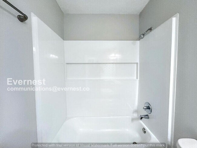 Building Photo - 6628 Bent Birch Cove