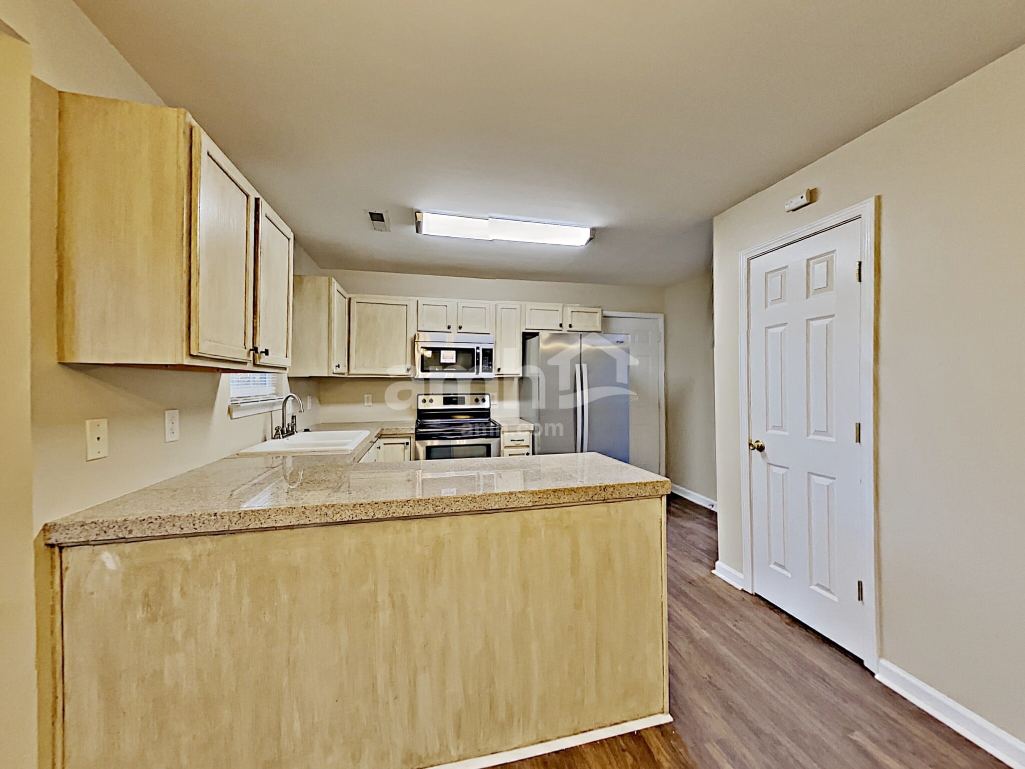 Building Photo - 1824 Devon Dr